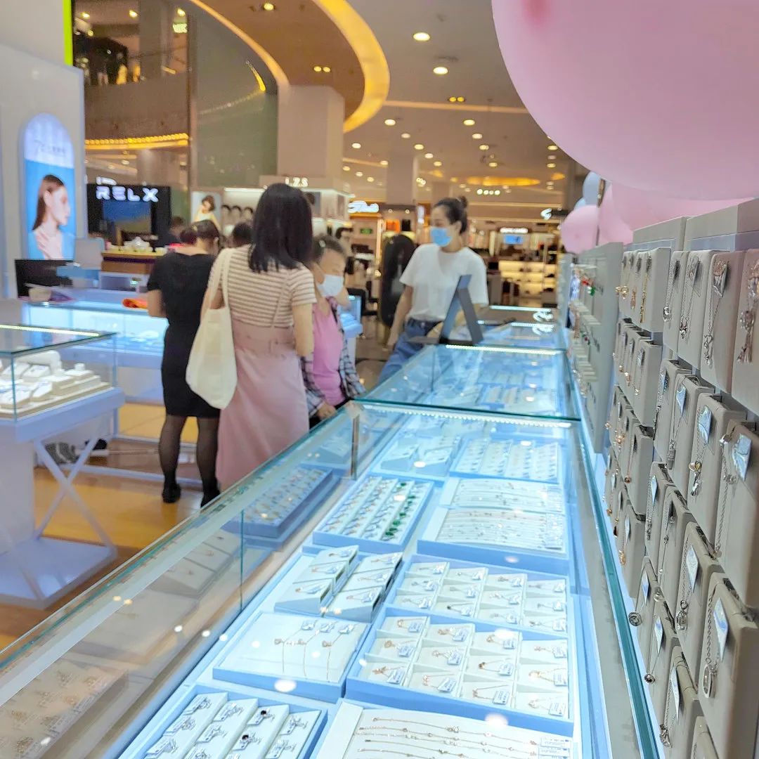 七度银饰新店开业